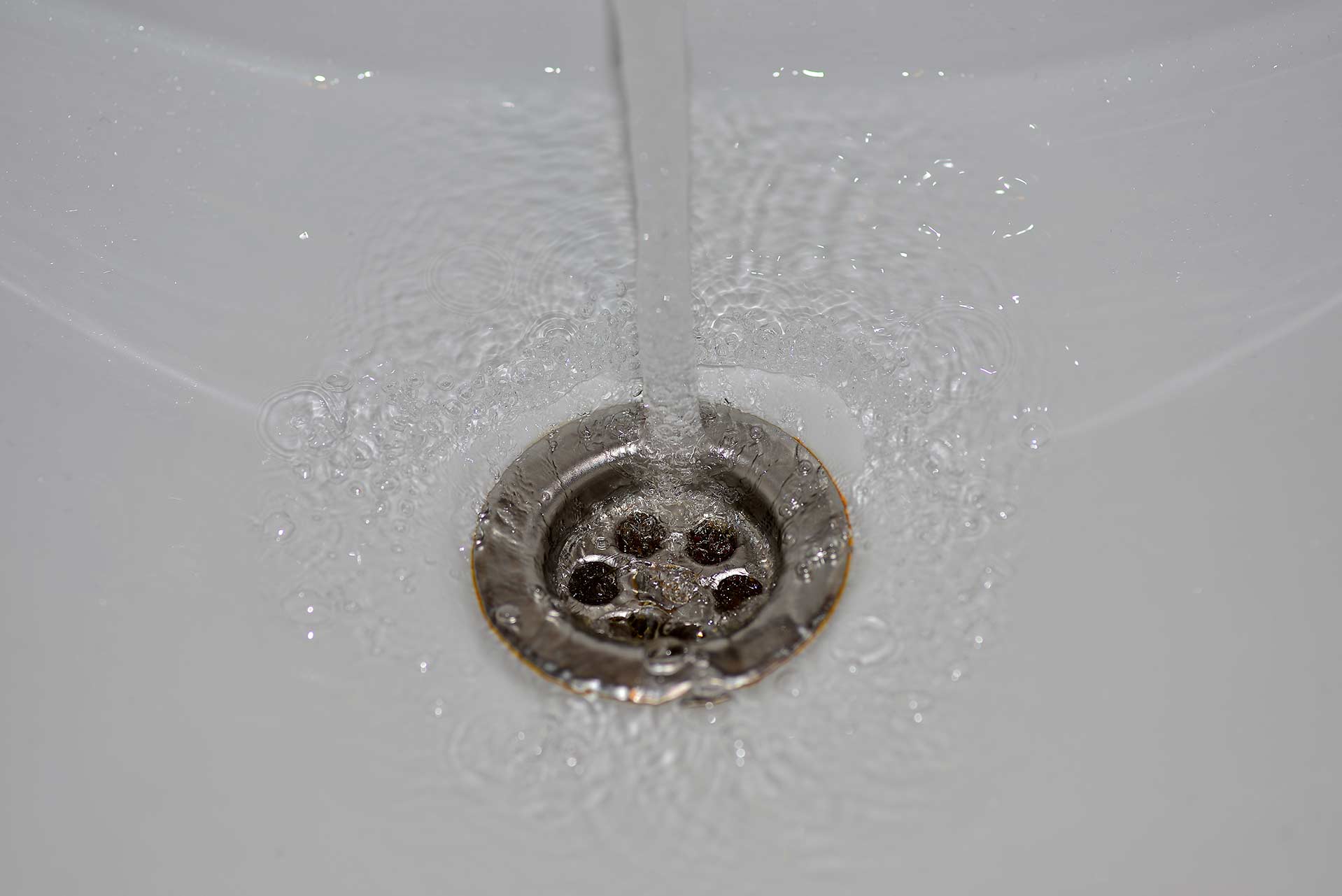 A2B Drains provides services to unblock blocked sinks and drains for properties in Sedgley.